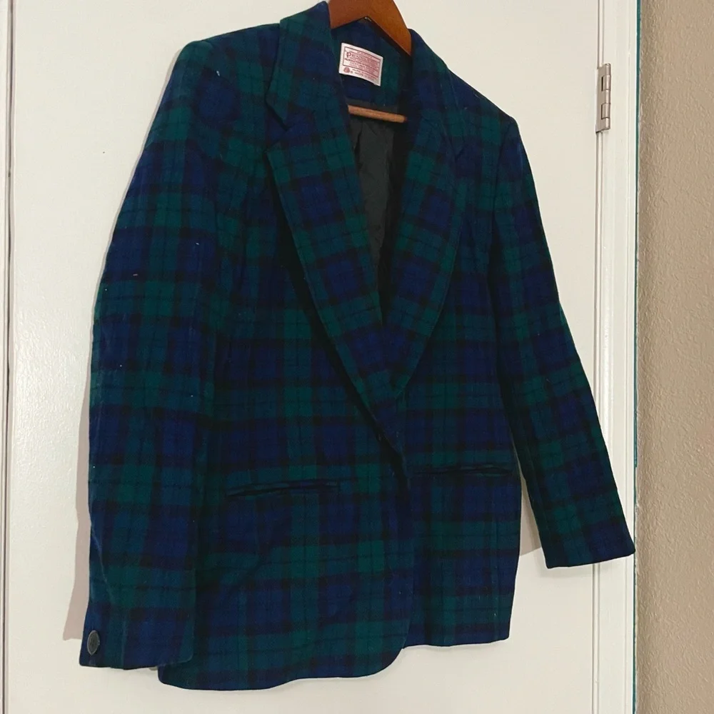 Women’s Pendleton Green and Blue Blackwatch Plaid Wool Blazer - Picture 2 of 7